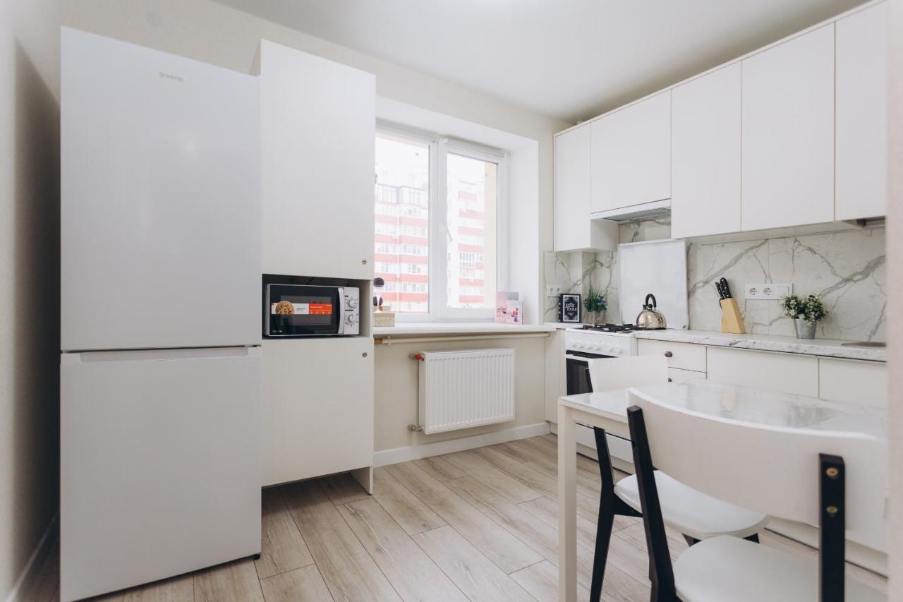 Apart-Smart 5.26 Near Lavina 5 Floor Kharkovskaya Суми Екстериор снимка