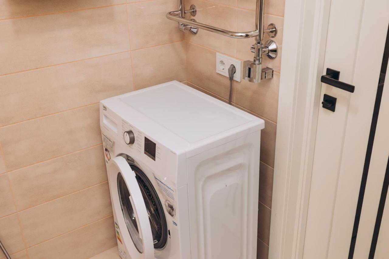 Apart-Smart 5.26 Near Lavina 5 Floor Kharkovskaya Суми Екстериор снимка